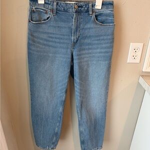 Abercrombie & Fitch The Mom High Rise Blue Denim Jeans